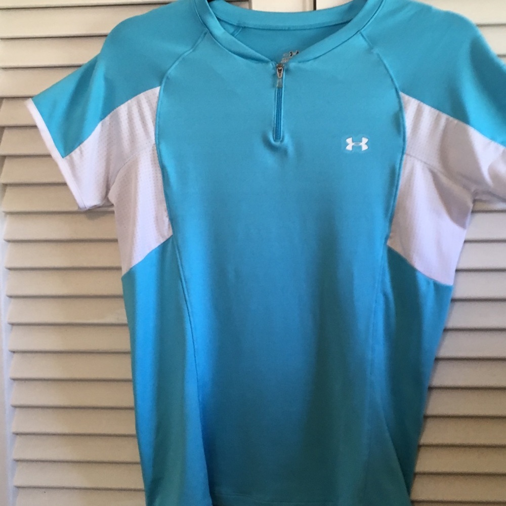 Under Armour Women’s 1/2 Zip Athletic Top